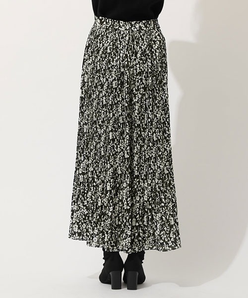 AZUL by moussy(アズールバイマウジー)の「BOUQUET FLOWER PLEATS SKIRT / ブーケフラワープリーツスカート(スカート・レディース・ブラック系その他/イエロー系その他・SMALL/MEDIUM)」の9枚目の写真
