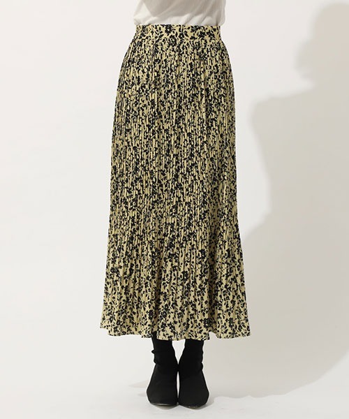 AZUL by moussy(アズールバイマウジー)の「BOUQUET FLOWER PLEATS SKIRT / ブーケフラワープリーツスカート(スカート・レディース・ブラック系その他/イエロー系その他・SMALL/MEDIUM)」の6枚目の写真
