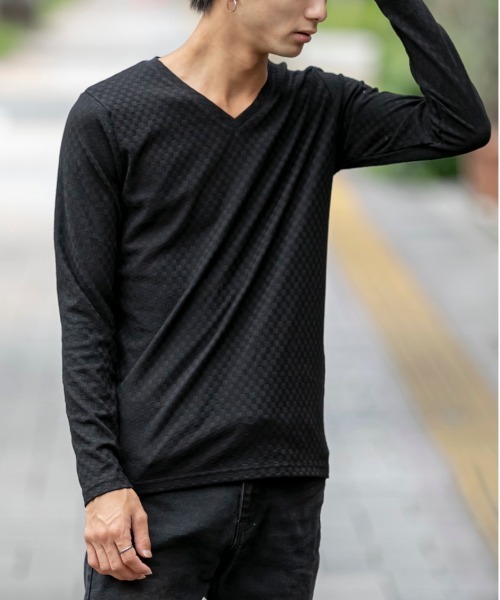 A.S.M（エーエスエム）の「スモール ブロック ジャガード Vネック ロング Tシャツ（Tシャツ/カットソー・メンズ・ホワイト/ライトグレー/ブラック/ネイビー・48/50/52）」の7枚目の写真