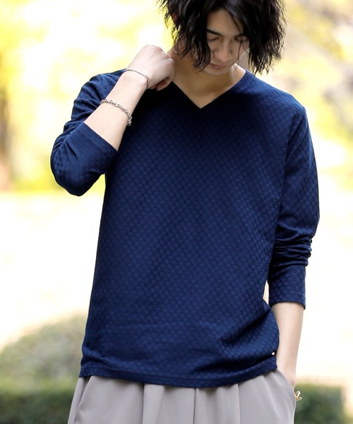 A.S.M（エーエスエム）の「スモール ブロック ジャガード Vネック ロング Tシャツ（Tシャツ/カットソー・メンズ・ホワイト/ライトグレー/ブラック/ネイビー・48/50/52）」の20枚目の写真