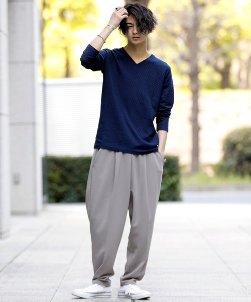 A.S.M（エーエスエム）の「スモール ブロック ジャガード Vネック ロング Tシャツ（Tシャツ/カットソー・メンズ・ホワイト/ライトグレー/ブラック/ネイビー・48/50/52）」の22枚目の写真