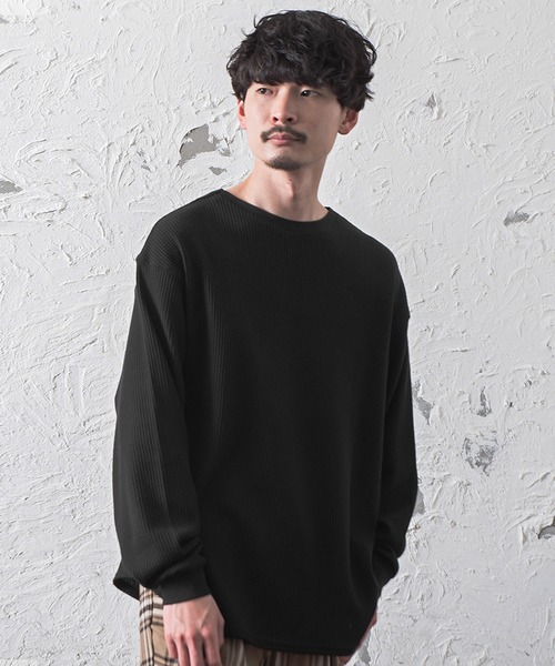 MinoriTY（マイノリティ）の「メンズ長袖ビッグシルエットワッフル2WAYロンT【ヘンリーネック⇔クルーネック】（Tシャツ/カットソー・メンズ・ブラック/グレー/モカ・M/L）」の2枚目の写真