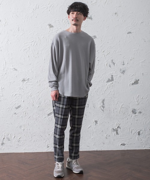 MinoriTY（マイノリティ）の「メンズ長袖ビッグシルエットワッフル2WAYロンT【ヘンリーネック⇔クルーネック】（Tシャツ/カットソー・メンズ・ブラック/グレー/モカ・M/L）」の9枚目の写真