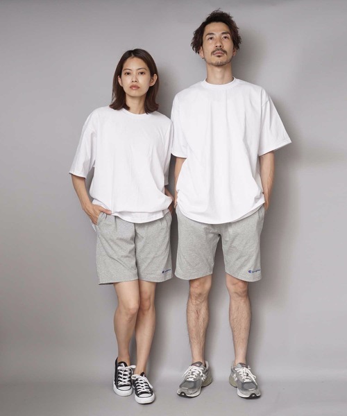 Champion(チャンピオン)の「【CHAMPION/チャンピオン】ルームウェア&ワンマイルコーデベストセラーアイテム 柔らか感触のワンポイントロゴ入りスウェットショーツ C3-P501(スウェットパンツ・メンズ・ホワイト/チャコールグレー/ブラック/ネイビー/グレー/レッド/ピンク/イエロー/ブルー/オリーブ/ブラウン・MEDIUM/LARGE/X-LARGE/SMALL/XX-LARGE)」の12枚目の写真