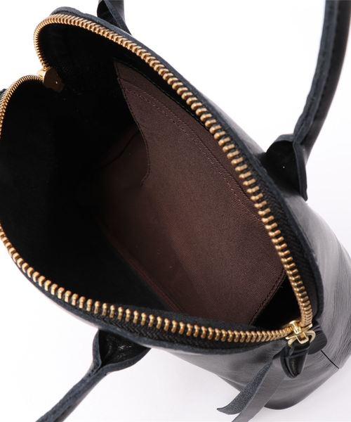 PUAL CE CIN（ピュアルセシン）の「ＢＯＳＴＯＮ　Ｓ（ボストンバッグ・レディース・ブラック/グレイッシュベージュ・FREE）」の4枚目の写真