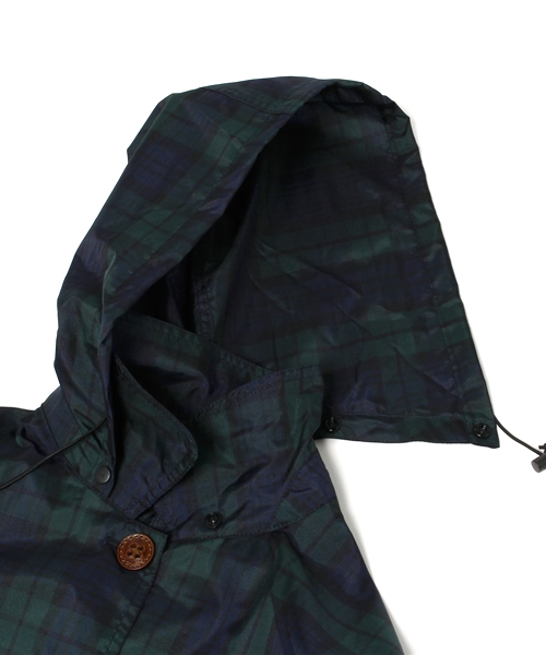 green label relaxing（グリーンレーベルリラクシング）の「[WEB限定]GC ブラックウォッチレインコート（レインコート/ポンチョ・レディース・ダークグリーン・フリー）」の2枚目の写真