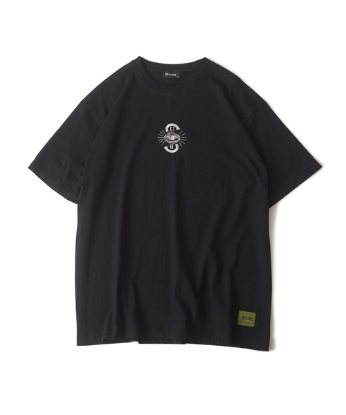 Subciety（サブサエティ）の「PROVIDENCE TEE（Tシャツ/カットソー・メンズ・ホワイト/ブラック/ホワイト系その他/ブラック×ゴールド/ホワイト×パープル/ホワイト系その他2/ホワイト×グリーン/ホワイト×ゴールド/グレー×ホワイト/サンドベージュ/レッド・SMALL/MEDIUM/LARGE/X-LARGE/XX-LARGE）」の14枚目の写真