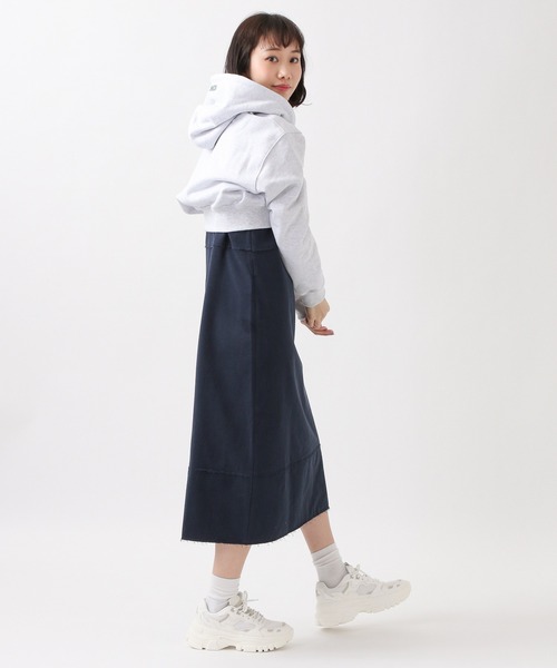 CHUCK（チャック）の「CHUCK／ロゴショートZIPパーカー 2940823（パーカー・レディース・ライトグレー/ライトパープル・FREE）」の4枚目の写真