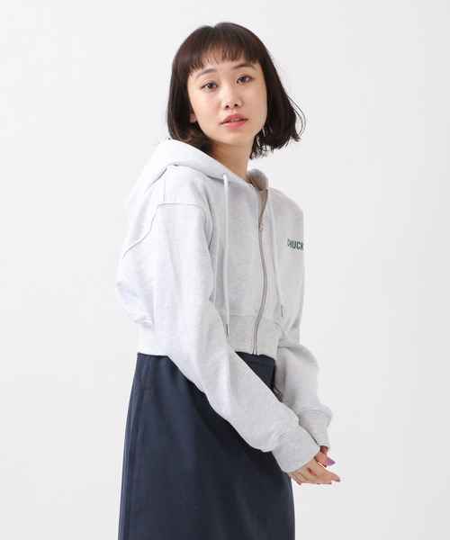 CHUCK（チャック）の「CHUCK／ロゴショートZIPパーカー 2940823（パーカー・レディース・ライトグレー/ライトパープル・FREE）」の5枚目の写真