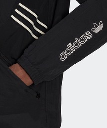 adidas（アディダス）の「SPRT アーカイブ ウーブン ウインド
