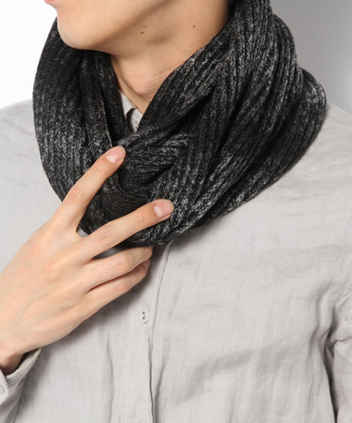 MEN'S BIGI（メンズビギ）の「スヌード（ストール/ショール・メンズ・ブラック/ネイビー/ボルドー・FREE）」の7枚目の写真
