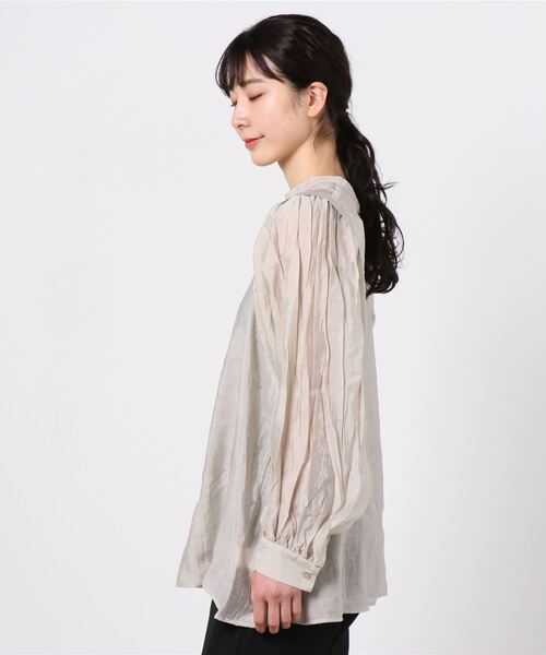 Per sist ence（パーシエンス）の「Per sist ence/パーシエンス　ボリュームスリーブプルオーバー（シャツ/ブラウス・レディース・ブラック/カーキ/グレイッシュベージュ/アイボリー・FREE）」の6枚目の写真