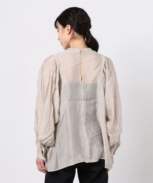 Per sist ence（パーシエンス）の「Per sist ence/パーシエンス　ボリュームスリーブプルオーバー（シャツ/ブラウス・レディース・ブラック/カーキ/グレイッシュベージュ/アイボリー・FREE）」の5枚目の写真