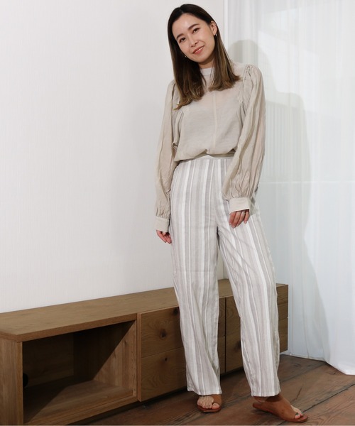 Per sist ence（パーシエンス）の「Per sist ence/パーシエンス　ボリュームスリーブプルオーバー（シャツ/ブラウス・レディース・ブラック/カーキ/グレイッシュベージュ/アイボリー・FREE）」の10枚目の写真