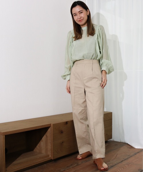 Per sist ence（パーシエンス）の「Per sist ence/パーシエンス　ボリュームスリーブプルオーバー（シャツ/ブラウス・レディース・ブラック/カーキ/グレイッシュベージュ/アイボリー・FREE）」の15枚目の写真