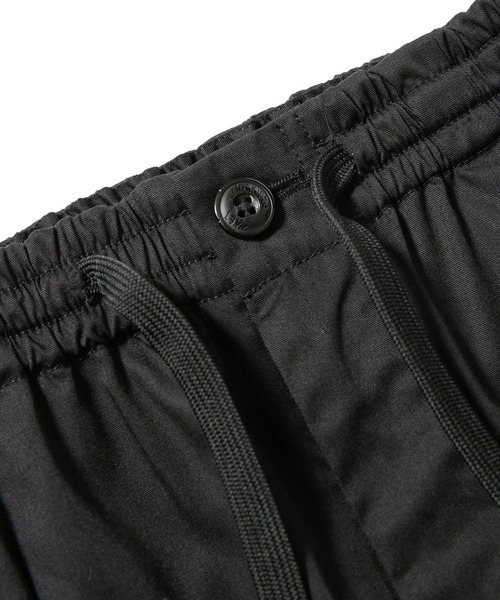 Dickies（ディッキーズ）の「Dickies別注　タックワイドショーツ（その他パンツ・メンズ・ブラック/ベージュ/グリーン系その他・M/L）」の4枚目の写真