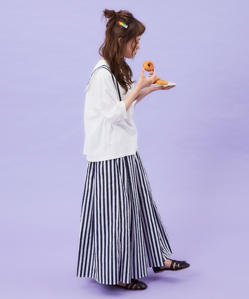 MERLOT(メルロー)の「スクエアラインBIGセーラーカラートップス(Tシャツ/カットソー・レディース・ホワイト/ライトグレー/ライトグリーン・FREE)」の15枚目の写真