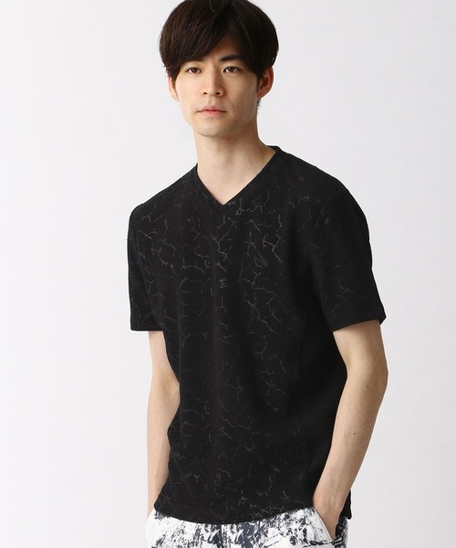 NICOLE CLUB FOR MEN（ニコルクラブフォーメン）の「ブリスタージャカード柄VネックTシャツ（Tシャツ/カットソー・メンズ・ブラック/ホワイト/ライトグレー/ラベンダー・MEDIUM/X-LARGE/LARGE）」の3枚目の写真