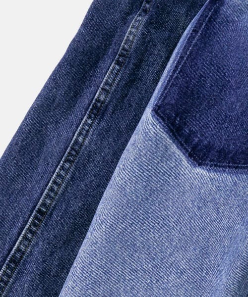 MAISON EUREKA（メゾンエウレカ）の「MAISON EUREKA　VINTAGE REWORK BIGGYPANTS（その他パンツ・レディース・インディゴブルー・SMALL/MEDIUM）」の3枚目の写真