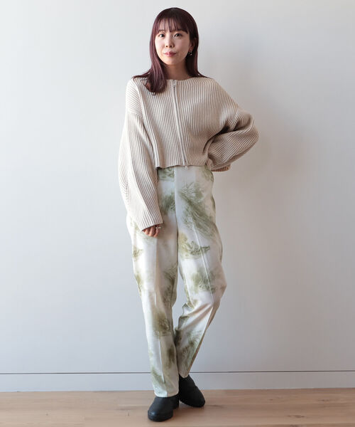 BeAMS DOT（ビームスドット）の「【WEB限定】BeAMS DOT / マーブル柄 センタープレスパンツ（その他パンツ・レディース・ブラック/グリーン・SMALL/MEDIUM）」の18枚目の写真