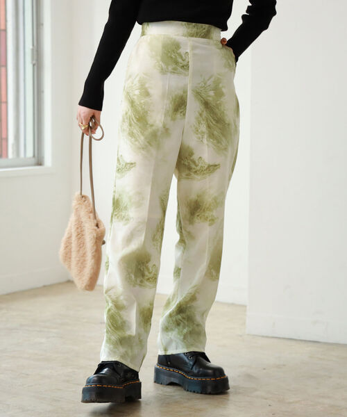 BeAMS DOT（ビームスドット）の「【WEB限定】BeAMS DOT / マーブル柄 センタープレスパンツ（その他パンツ・レディース・ブラック/グリーン・SMALL/MEDIUM）」の20枚目の写真