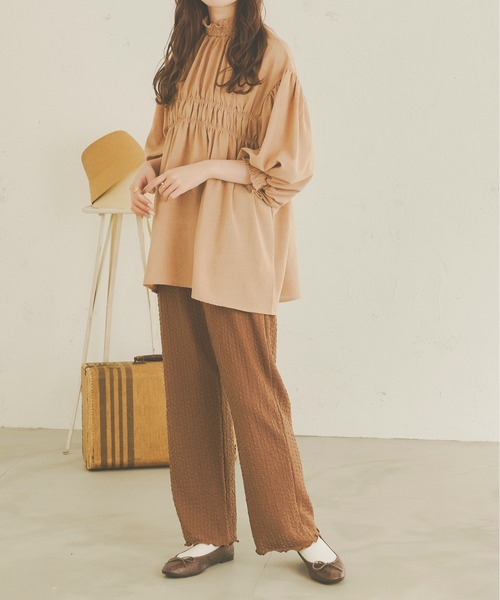 Ambre Neige(アンブルネージュ)の「パフスリーブギャザーブラウス/【WEB/EC限定商品】(シャツ/ブラウス・レディース・ホワイト/ベージュ/ライトベージュ・FREE)」の1枚目の写真