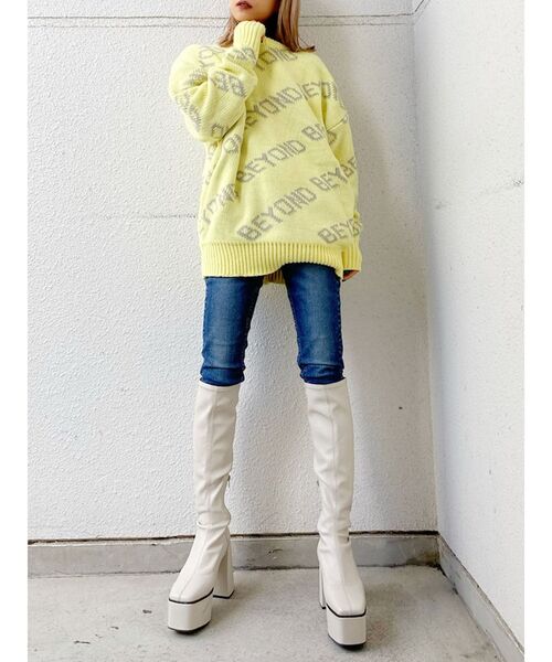 GYDA（ジェイダ）の「ミドルウエスト SHAPELYスキニーデニムパンツ（デニムパンツ・レディース・ブルー/ライトブルー/スカイブルー・X-SMALL/SMALL/MEDIUM）」の6枚目の写真