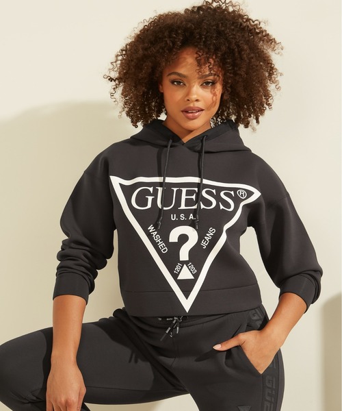 Guess（ゲス）の「Eco Triangle Logo Hooded Parka（パーカー・レディース・ライトブルー/ベージュ/オフホワイト/ピンク/ブラック・SMALL/MEDIUM/LARGE/X-SMALL）」の3枚目の写真