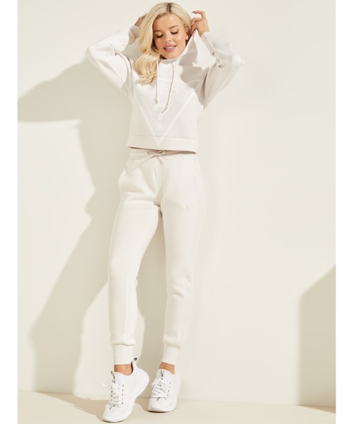 Guess（ゲス）の「Eco Triangle Logo Hooded Parka（パーカー・レディース・ライトブルー/ベージュ/オフホワイト/ピンク/ブラック・SMALL/MEDIUM/LARGE/X-SMALL）」の21枚目の写真