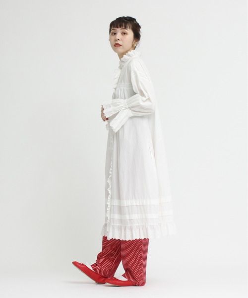 Dot＆Stripes CHILD WOMAN（ドットアンドストライプス　チャイルドウーマン）の「ブロード ピンタック レーススタンド衿ワンピース（ワンピース・レディース・ホワイト・FREE）」の6枚目の写真