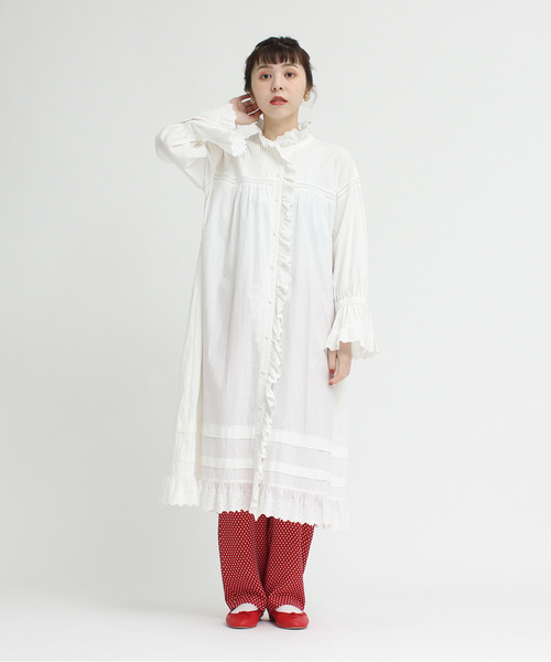 Dot＆Stripes CHILD WOMAN（ドットアンドストライプス　チャイルドウーマン）の「ブロード ピンタック レーススタンド衿ワンピース（ワンピース・レディース・ホワイト・FREE）」の5枚目の写真
