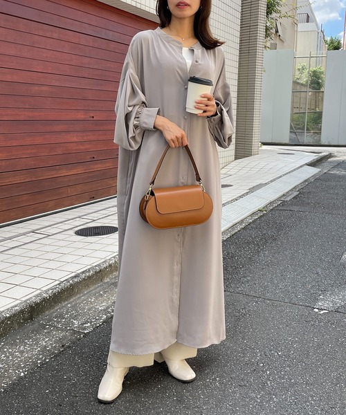 SETUP7（セットアップセブン）の「【SETUP7】ラウンドネック3WAYルーズワンピース きれいめ　ロング丈（ワンピース・レディース・ブラック/アイボリー/ミント/ホワイト/ネイビー/ブラック系その他2/ベージュ系その他2/グレー系2/インディゴブルー/ベージュ/グレー/オレンジ/サックスブルー/ブラウン系その他2/レッド系その他・FREE）」の4枚目の写真