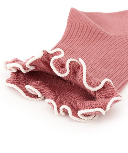 SHOO・LA・RUE（シューラルー）の「◆針抜きメロークルーソックス（ソックス/靴下・キッズ・ブラック/マスタード/ピンク系・56/59/53）」の5枚目の写真