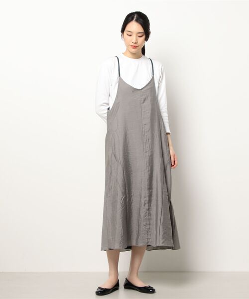 Lugnoncure(ルノンキュール)の「リバーシブルキャミソールワンピース(ワンピース・レディース・ブラック/グリーン/ボルドー・フリ-)」の5枚目の写真