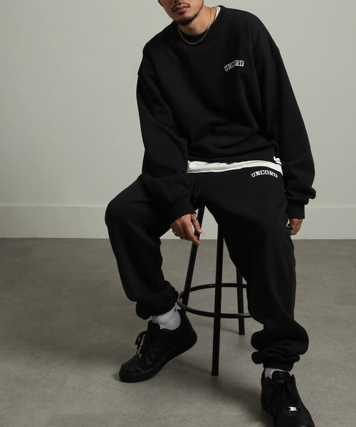 UNCORD(アンコード)の「【UNCORD】90's EMBROIDERY LOGO SWEAT / ビッグシルエット カレッジ アーチロゴ ロゴ刺繍 スウェット 【12oz】(スウェット・メンズ・ブラック/ネイビー/カーキ/オートミール/杢グレー/グレイッシュベージュ・MEDIUM/LARGE/X-LARGE)」の11枚目の写真