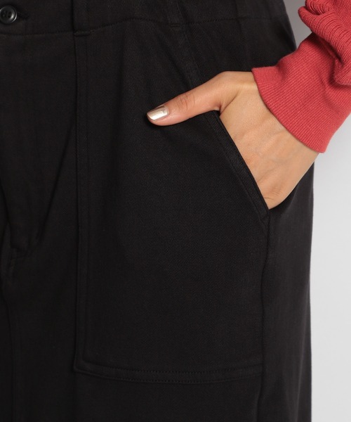 niko and...(ニコアンド)の「ストレッチサス付きワークスカート(スカート・レディース・ブラック/ブルー/グリーン・MEDIUM/LARGE)」の6枚目の写真