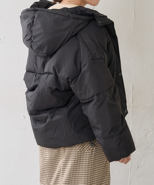 DISCOAT(ディスコート)の「【WEB限定】ボリュームフェイクダウン(ブルゾン・レディース・ブラック/アイボリー/モカ・FREE)」の17枚目の写真