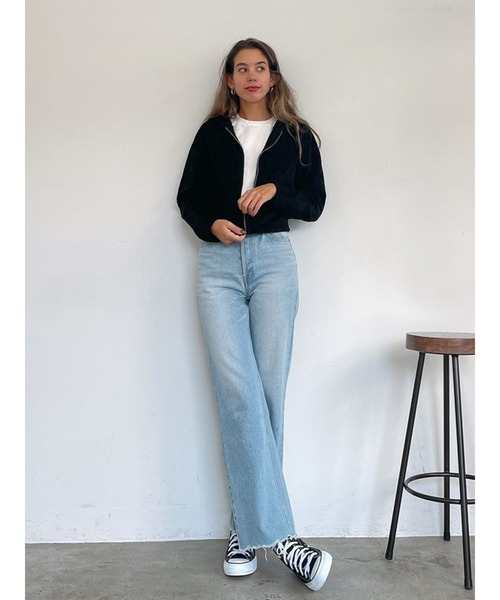 Vicente（ヴィセンテ）の「Fluffy short hoodie（パーカー・レディース・ブラック/グレー・FREE）」の3枚目の写真