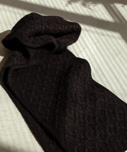 Bab（バブ）の「ケーブルニットマフラー（マフラー・レディース・ブラック/ベージュ/グレー/アイボリー/キャメル・ONESIZE）」の22枚目の写真