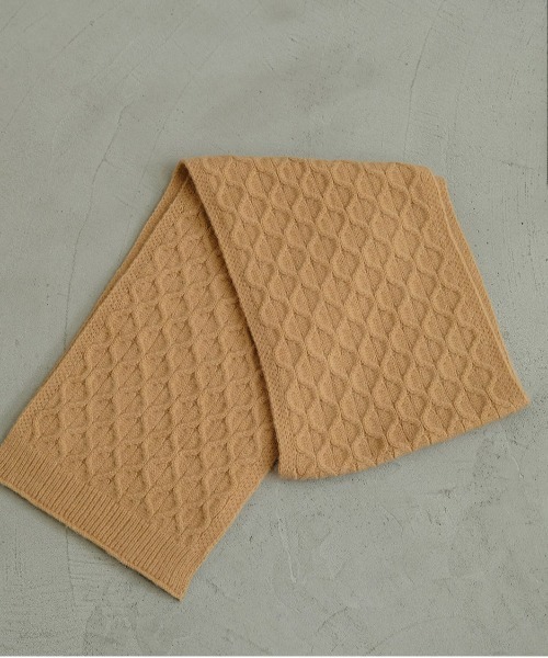 Bab（バブ）の「ケーブルニットマフラー（マフラー・レディース・ブラック/ベージュ/グレー/アイボリー/キャメル・ONESIZE）」の12枚目の写真