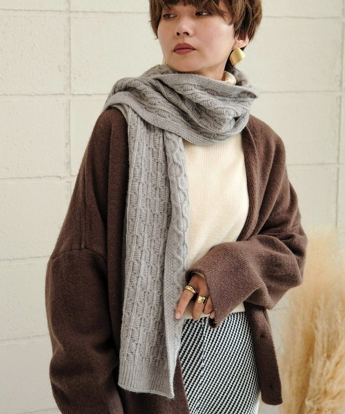 Bab（バブ）の「ケーブルニットマフラー（マフラー・レディース・ブラック/ベージュ/グレー/アイボリー/キャメル・ONESIZE）」の15枚目の写真