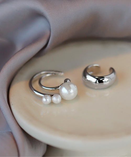 ANEMONE（アネモネ）の「連なりパールイヤーカフ[2個セット]（イヤーカフ・レディース・ゴールド/シルバー・FREE）」の2枚目の写真