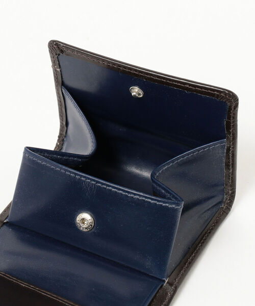 WHITE HOUSE COX(ホワイトハウスコックス)の「Whitehouse Cox / HOLIDAY LINE ブライドルレザー コンパクトウォレット(財布・メンズ・ブラック/ダークブラウン/グリーン系その他5・ONE SIZE)」の12枚目の写真