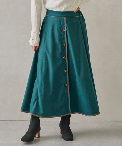 Chez toi（シェトワ）の「パイピング×ボタンウールタッチスカート（スカート・レディース・チャコールグレー/ベージュ/ピンク/グリーン・FREE）」の3枚目の写真