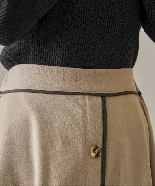 Chez toi（シェトワ）の「パイピング×ボタンウールタッチスカート（スカート・レディース・チャコールグレー/ベージュ/ピンク/グリーン・FREE）」の10枚目の写真