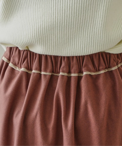 Chez toi（シェトワ）の「パイピング×ボタンウールタッチスカート（スカート・レディース・チャコールグレー/ベージュ/ピンク/グリーン・FREE）」の7枚目の写真