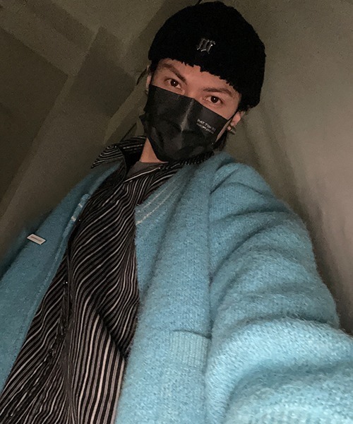 MASONPRINCE(メイソンプリンス)の「【MASONPRINCE】Oversized one-point logo ZIP cardigan MY2024(カーディガン/ボレロ・メンズ・ブラック/ブルー/グリーン/アイボリー/グレー・M/L/S)」の7枚目の写真
