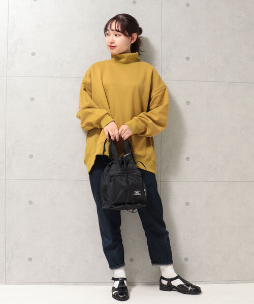 fredy repit(フレディレピ)の「裏起毛タートルスウェット(スウェット・レディース・ライトグレー/アイボリー/マスタード・38)」の13枚目の写真