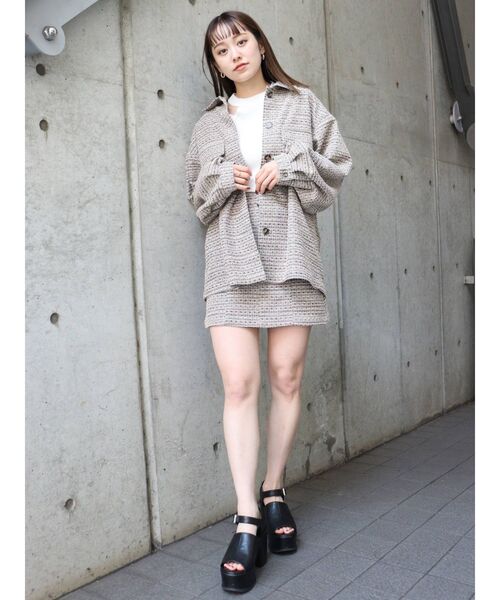 MURUA(ムルーア)の「ツイードミニスカート【セットアップ着用可能】(スカート・レディース・ブラック/ベージュ・1/2)」の5枚目の写真