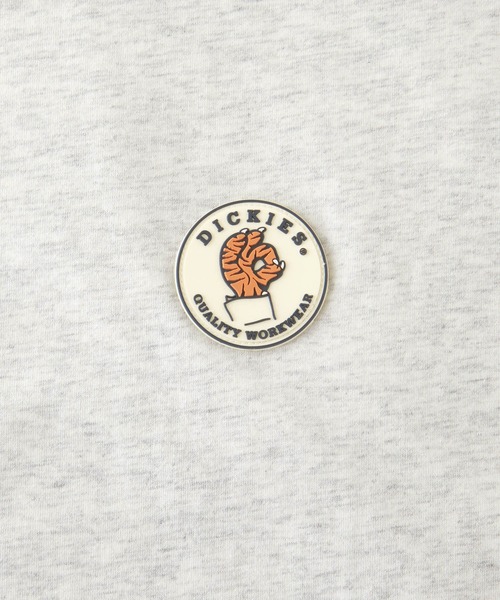 Dickies(ディッキーズ)の「Dickies/ディッキーズ ビックシルエットワッペンレギュラーコットン半袖Tシャツ(Tシャツ/カットソー・レディース・ホワイト/ブラック/ピンク/ブルー/ホワイト系その他/チャコール/ホワイト系その他2/ホワイト系・M/L)」の10枚目の写真